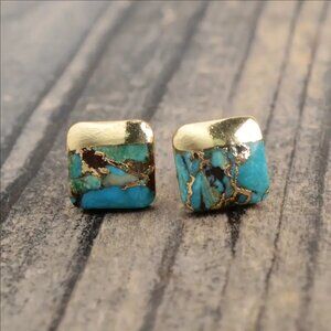 NEW Gold plated turquoise stone stud earrings Giftable